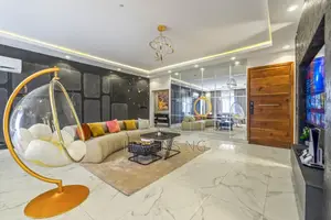 Luxe 3 Bedroom Apartment