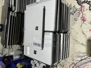 Laptop Microsoft Surface Go 2 4GB Intel Pentium SSD 60GB