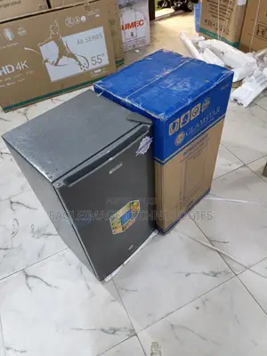 Brand New Glamstar 90l Compact Fridge – Perfect for Small Kitchen