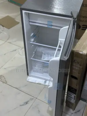 Compact Glamstar GFR-120s-M(S) 90l Refrigerator