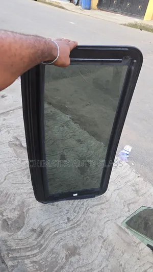 Lexus Rx330 2005 Sun Roof Glass Available
