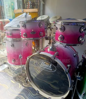Professional Drum Pearl Roadshow 5 Set