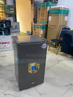 GRF-120s-M Glamstar 90l Compact Refrigerator