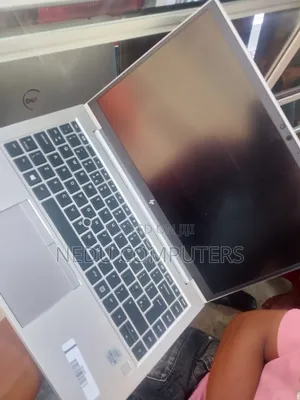 Laptop HP EliteBook 840 G7 8GB Intel Core i5 SSD 256GB