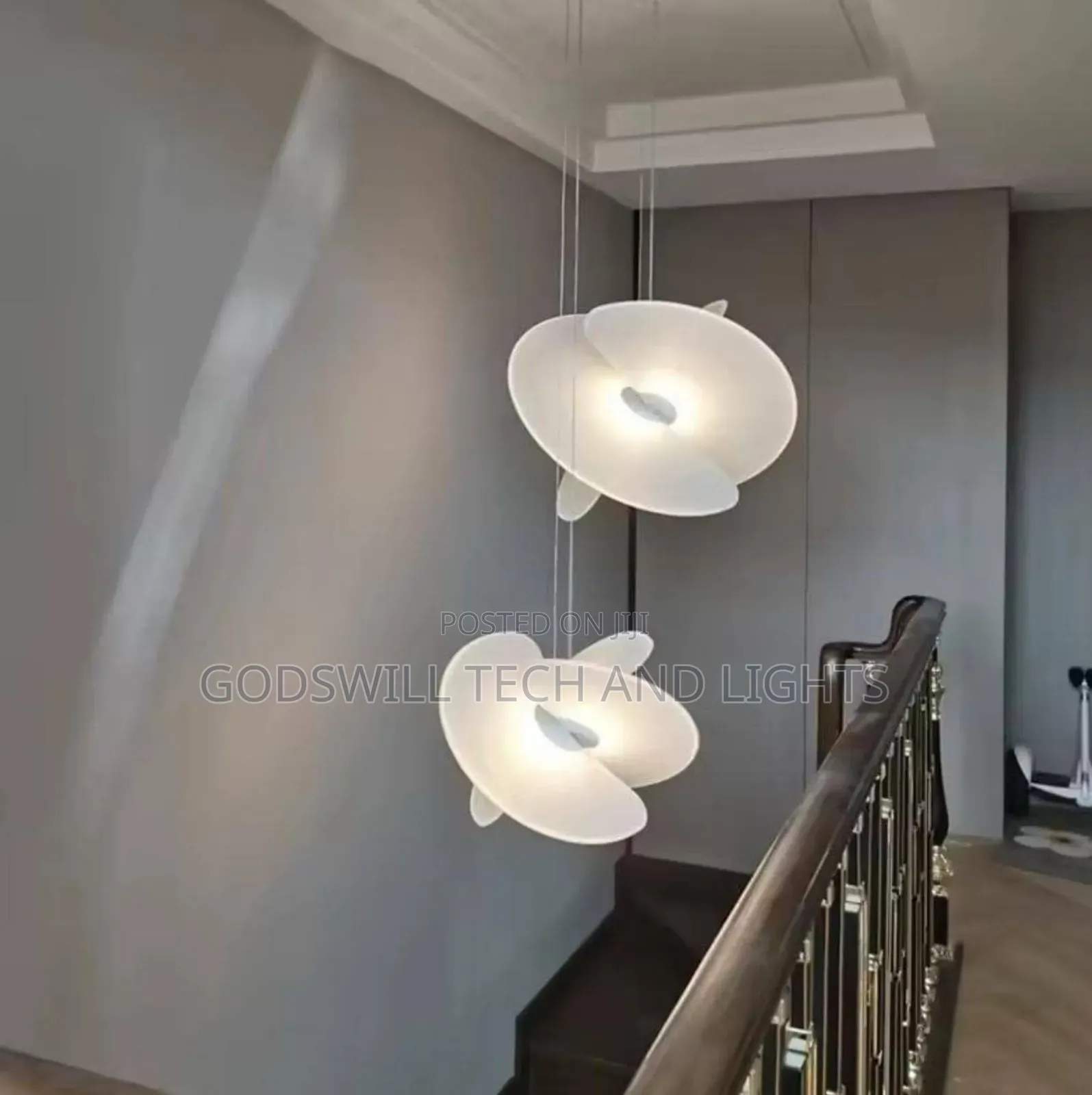 Levante Pendant Light