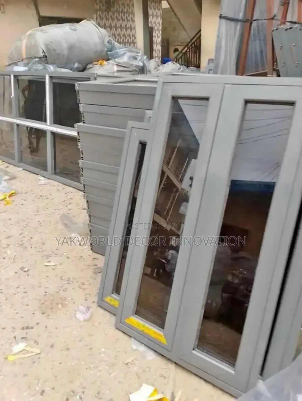 Aluminum Window With Buglary And Net