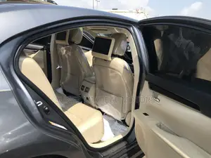 Lexus ES 2015 Gray