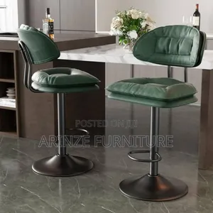 Executive Island Chair