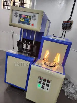 High-Performance Semi-Automatic Pet Blow Molding Machine for Sale