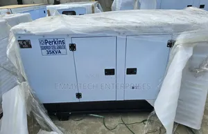 High Quality Perkins Diesel Soundproof Gen 2years Wty(Sp35kva)