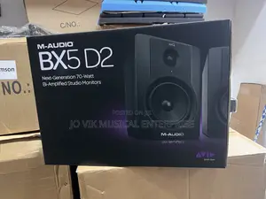 M-Audio Bx5d2 Next-Generation 70-Watt Bi-Amplified Studio Monitors