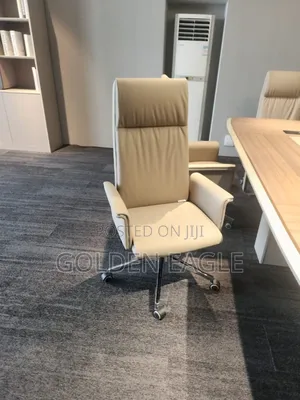 2402a Office Chair (Executive)