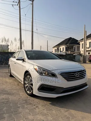Hyundai Sonata Sport Sedan FWD (2.4L 4cyl 6A) 2016 White