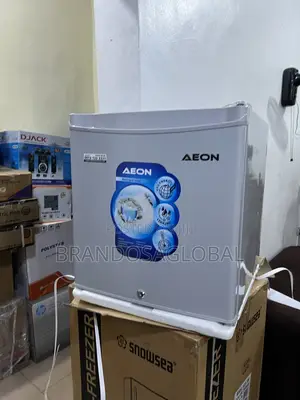 Aeon 45l Bedside Refrigerator With Lock and Key