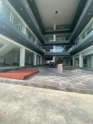 Big Showroom For Rent At Lekki Phase1