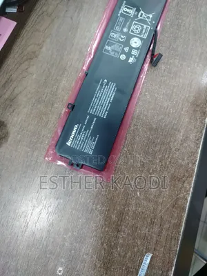 Lenovo Y520 Laptop Battery