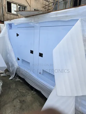 Perkins 200kva Diesel Soundproof Generator