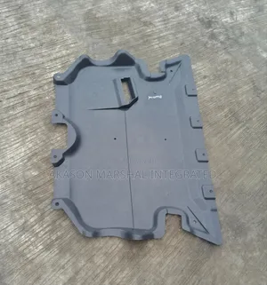 Under Engine Protector/Water Splash