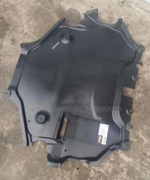 Under Engine Protector/Splash Shield