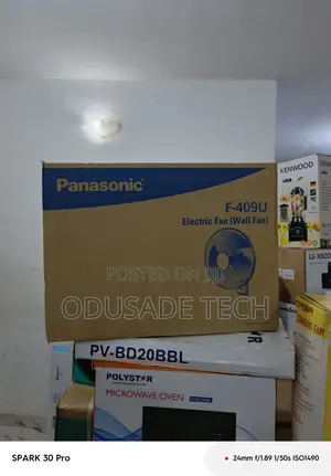 Panasonic F-409u Fan With Firm Wall Support