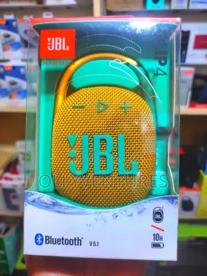 JBL Clip 4