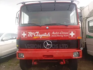 Mercedes Truck 913