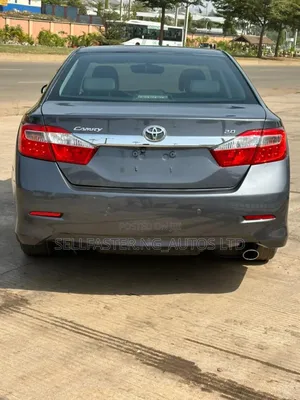 Toyota Camry 2014 Gray