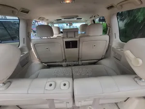Lexus LX 570 2011 White