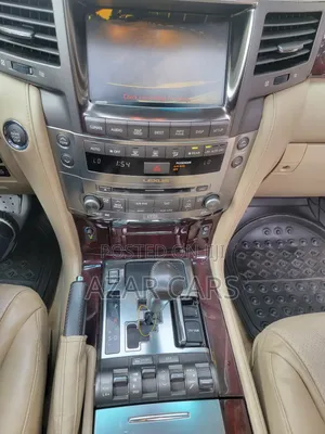 Lexus LX 570 2011 White