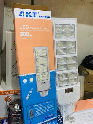 200w Akt Solar Street Light