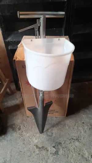 Manual Granular Fertilizer Applicator,