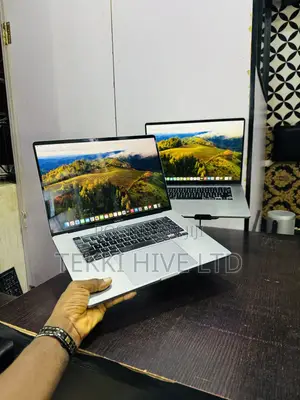 Laptop Apple MacBook Pro 2019 16GB Intel Core i7 SSD 512GB