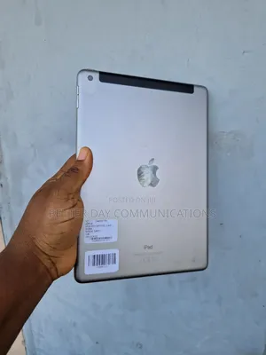Apple iPad 9.7 32 GB Gray