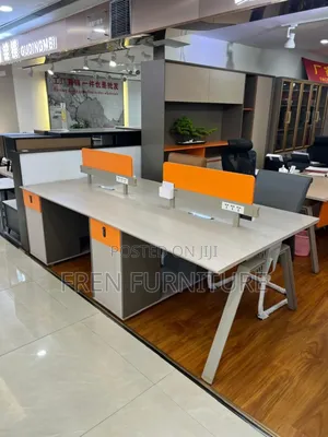 Working Station Table