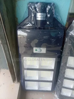 Led 300w Solar Lights With Remote Control (6eyes)