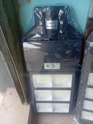 High Efficiency and Eco-Friendly Solar Street Lights 300 Watts.