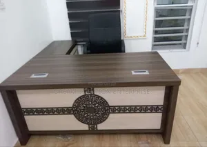 Quality 1.6 Meter Mini Office Table