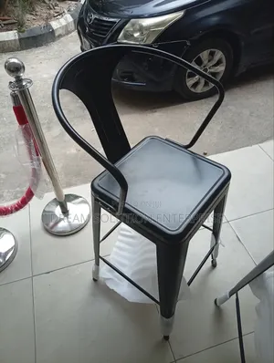 Quality Imported Foreign Metal Bar Stool