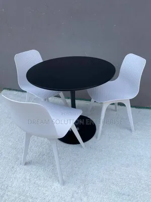 Standard Mini Coffee Table and Chairs
