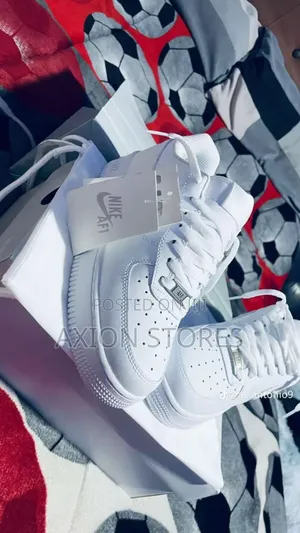 High Quality Nike Air Force 1 Sneakers