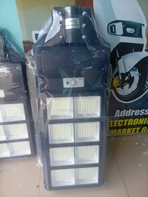 Brand New 400watts All in One Solar Light System