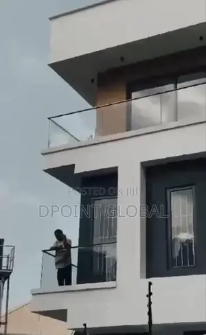 Furnished 5bdrm Duplex in Lekki Phase 1 for sale