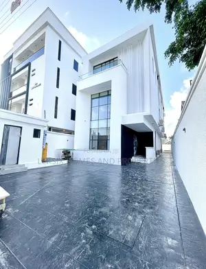 4bdrm Duplex in A Well Serene And, Lekki Phase 1 for sale