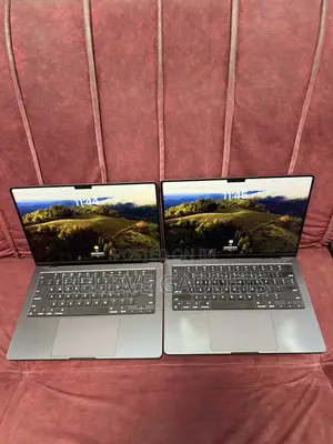 Laptop Apple MacBook Pro 2024 M3 14-Inch 18GB Apple M3 Pro SSD 512GB