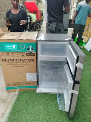 Hisense Ref120dr Compact Refrigerator With Freezer