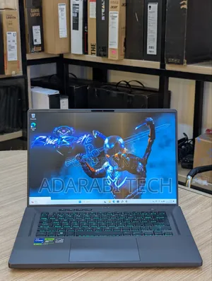 Laptop Asus ROG Zephyrus G16 32GB Intel Core I7 SSD 2T