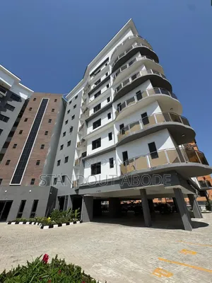 3bdrm Apartment in In An Estate, Ikate for sale