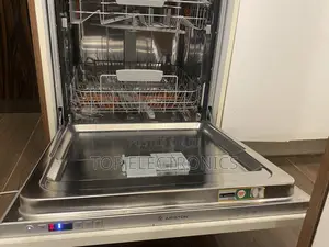 Ariston Dishwasher