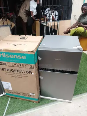 Hisense 87l Two-Door Easy Clean Refrigerator