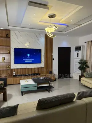 Spacious 3 Bedroom Apartment-Shortlet